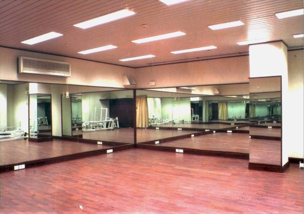 S-2Mitsui & Co. Office